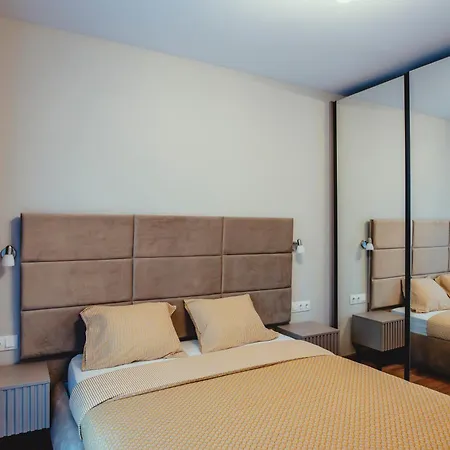 Elegant Living 1